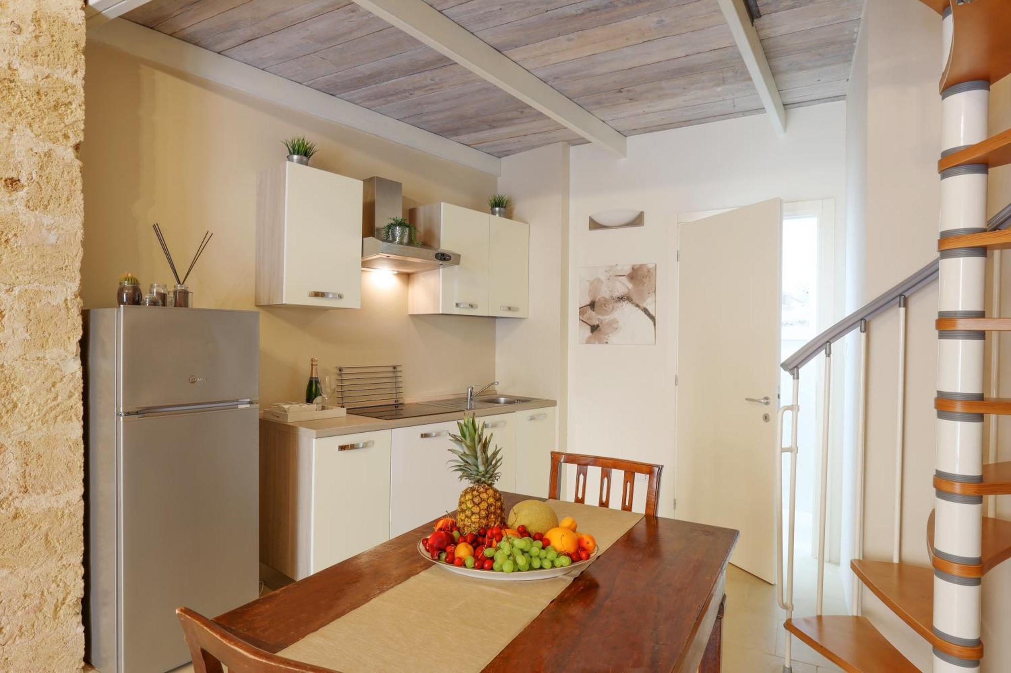 פרזיצ'ה Suite Del Borgo מראה חיצוני תמונה